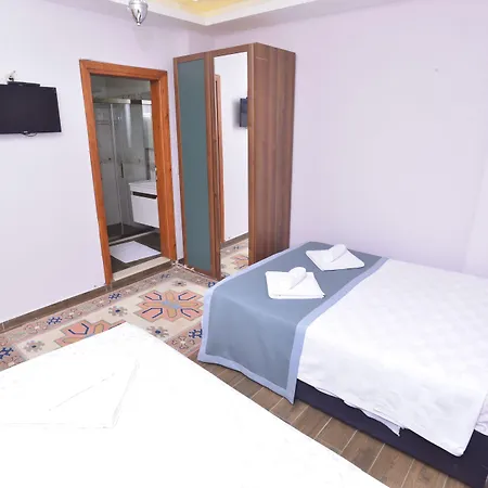 Balim Sultany Oda ve Kahvaltı 4*