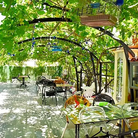 Balim Sultany Oda ve Kahvaltı 4*
